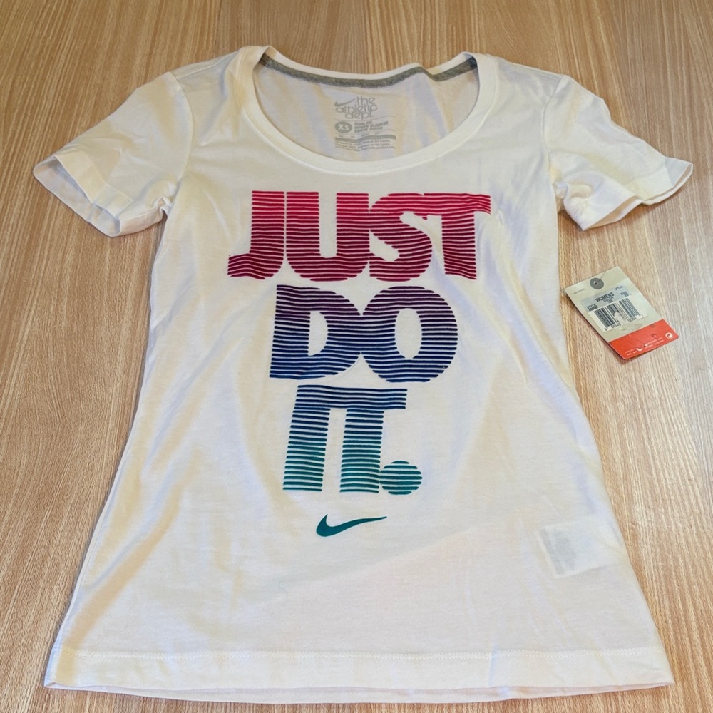 Nike the athletic department slim fit tee shirt NEW